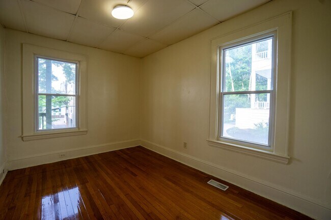 Photo - 1020 Madison St Unidad Madison 1020.1