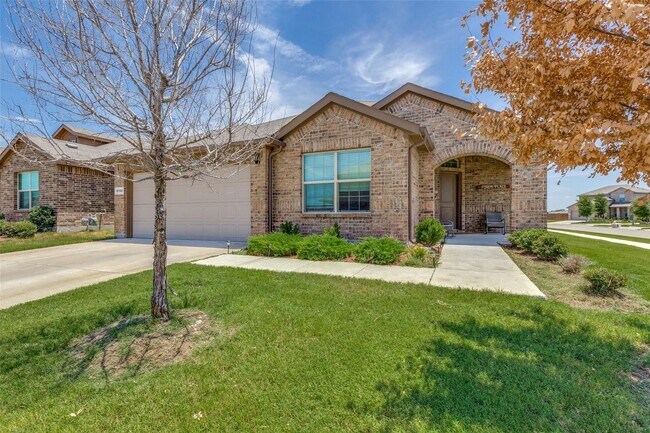 Photo - 5 Bedrooms, Corner Lot, Total Showstopper!