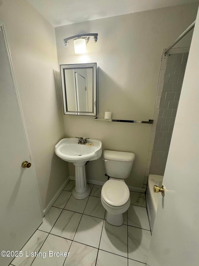 Photo - 3305 Ethelwood Dr