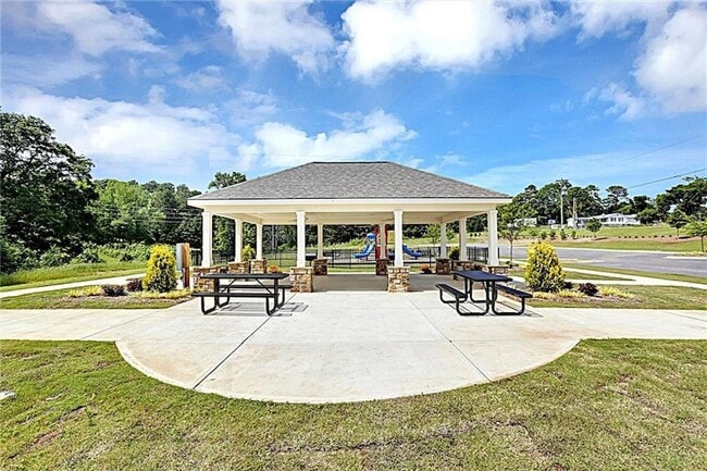 Photo - 24 Rowlett Pl