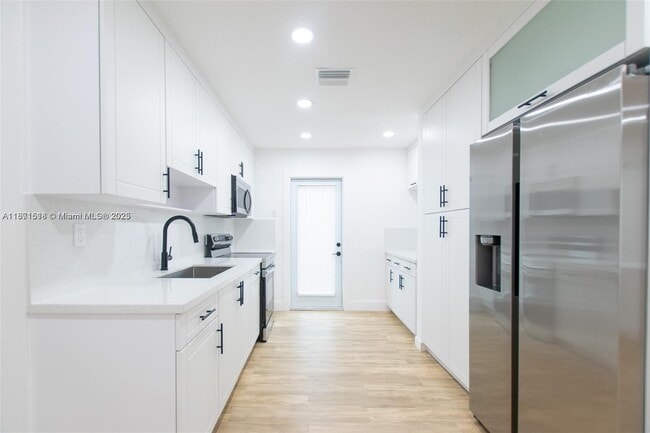 Photo - 11520 SW 142nd Terrace
