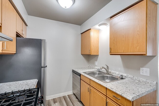 Photo - Clayton Ridge