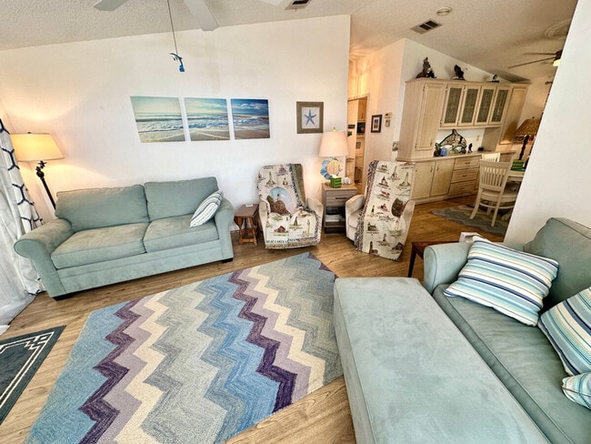 Photo - 388 Nettles Blvd Unidad SI ID1537506P