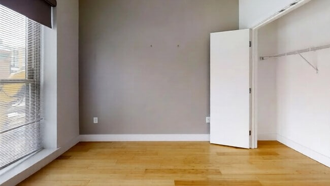 Building Photo - 1090 Boylston St Unit 101