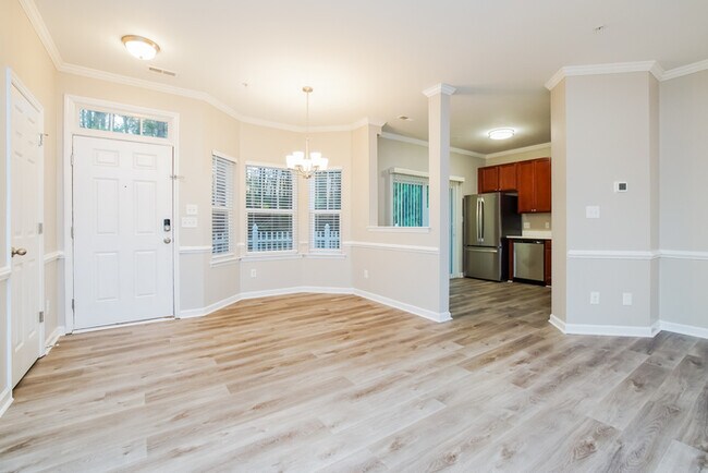 Photo - 201 Coalinga Lane