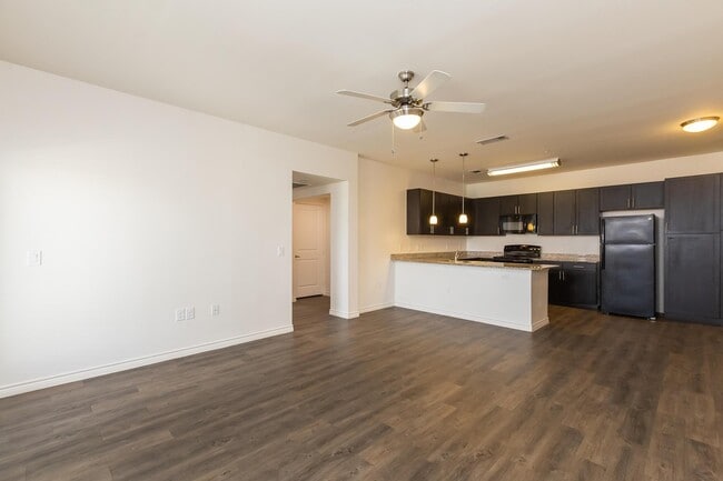 Photo - 13101 Avondale Farms Dr Unit #13101