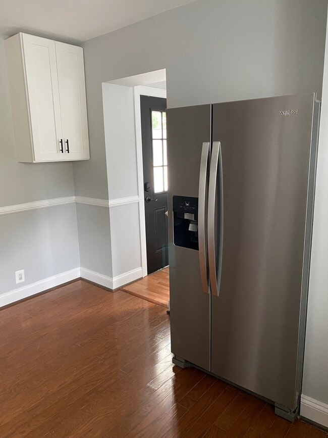 Photo - 4319 Kenwood Ave