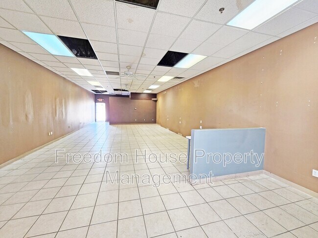 1231 E Basin Ave