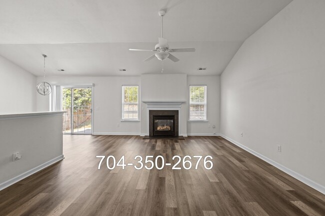 Photo - 11228 Dickie Ross Rd