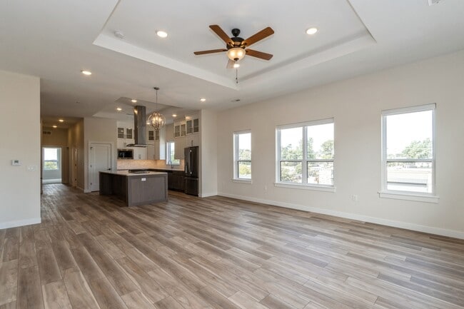 Photo - 1953 1st Ave SE