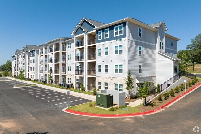1875 Maple Dr NW Unit A