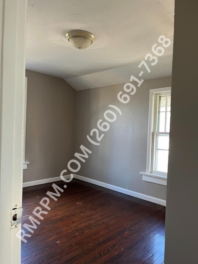 1018 Woodview Blvd Rental House Rental in Fort Wayne, IN