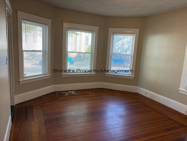 Photo - 154-156 Oakland Avenue Unit 1