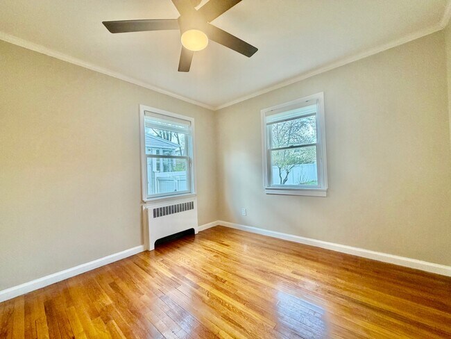 Photo - 51 Iroquois Rd