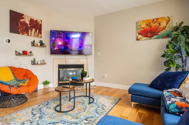 Photo - 1524 E Fairmount Ave