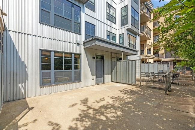 Photo - 820 Emerald St SE Unit 124