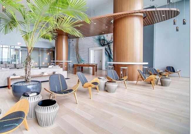 Photo - 460 NE 28th St Unit 2102