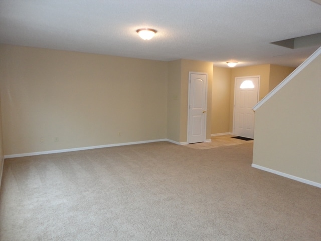 Photo - 8612 Bluff Point Way