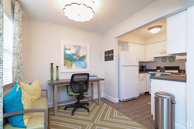 Leasing Office - Oak Manor Apartment Homes