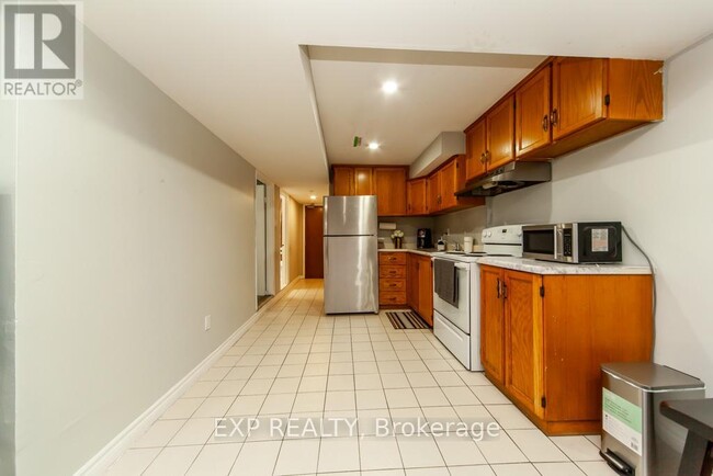 Photo - 1447 Fleming Ct