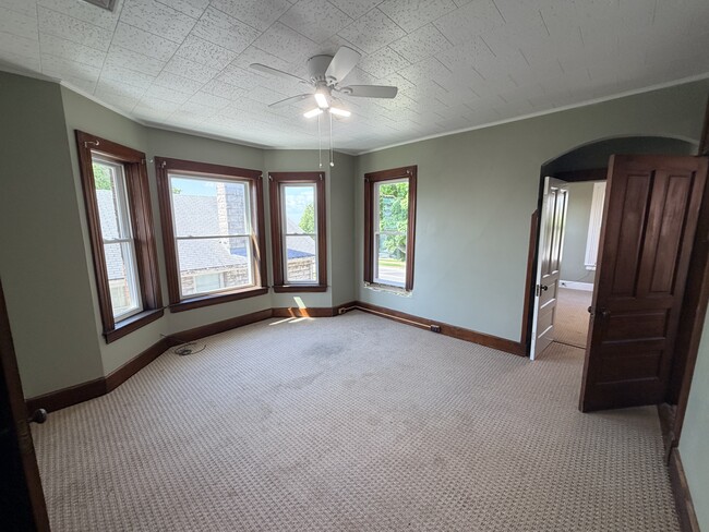 Photo - 514 N 12th St Unidad 514 N 12th street Quincy Illinois 62301