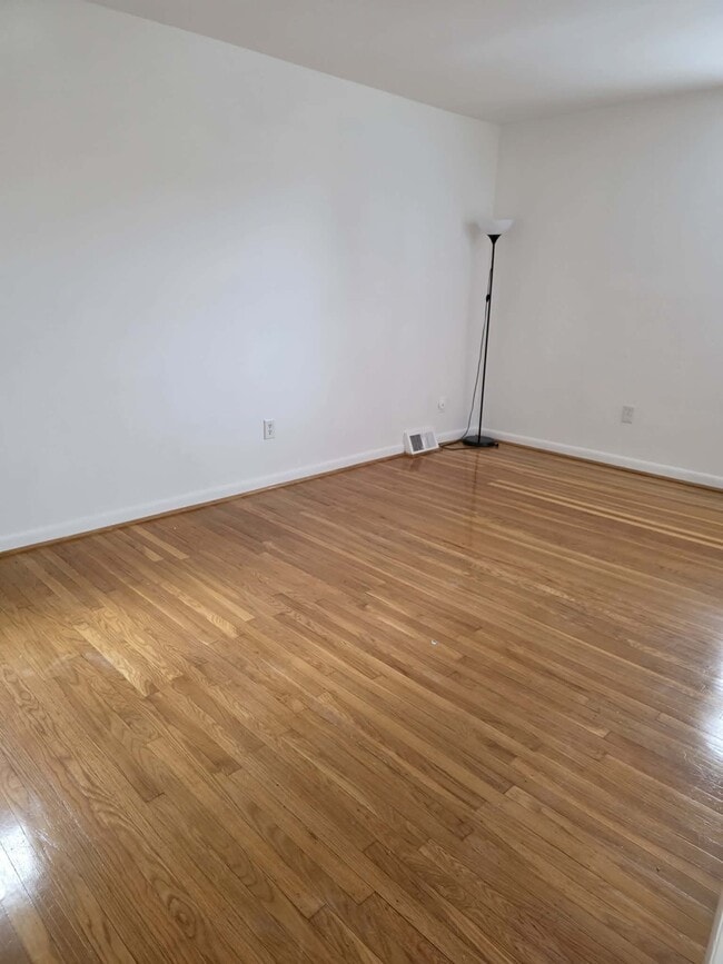 Photo - 262 Nandina Plz Unit 1A
