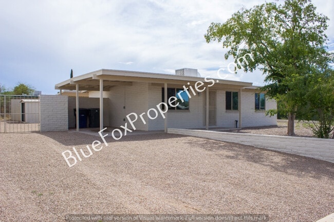 Building Photo - 7712 E Tulip Tree St Rental