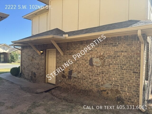 Photo - 2222 SW 102nd St