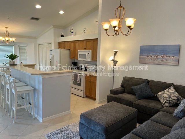 Photo - 19930 Barletta Ln Unidad 1322