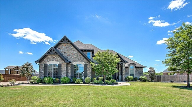 Building Photo - 1007 Bendelow Dr