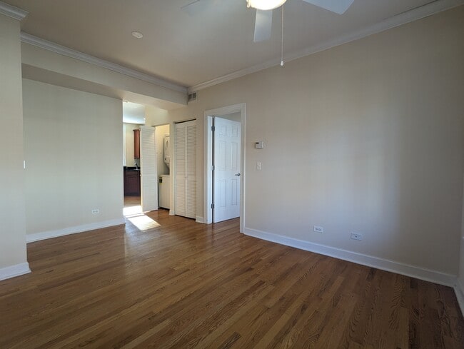 Photo - 3240 N Clifton Ave Unit 3244-1W