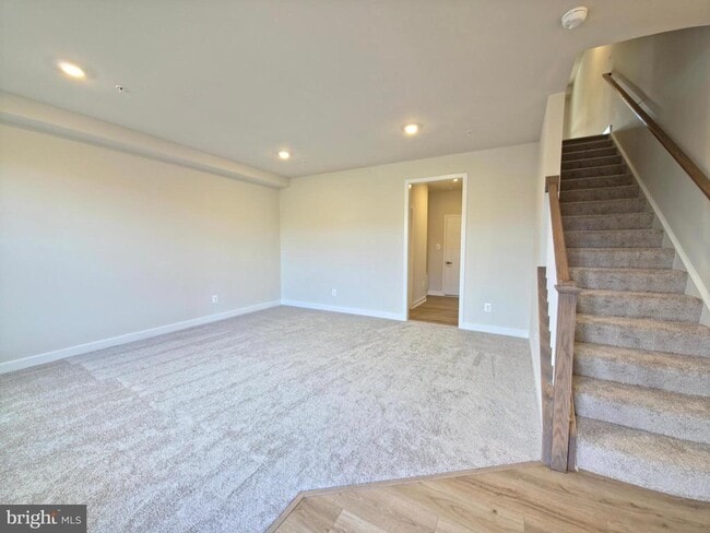 Photo - 3552 Worthington Blvd