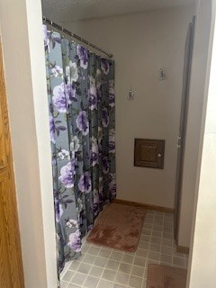 Baño del nivel superior - 19158 Yale St NW