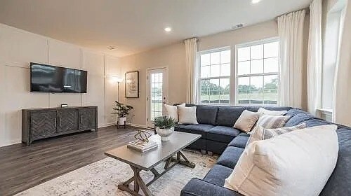 Photo - 1184 Martin Rd