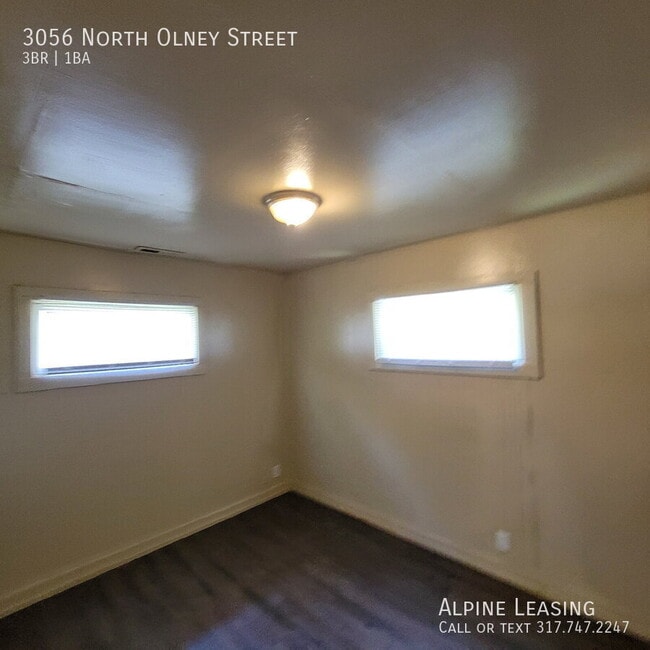3056 N Olney St