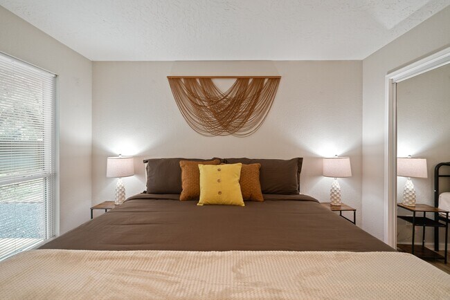 Photo - 2523 Village Oak Dr.