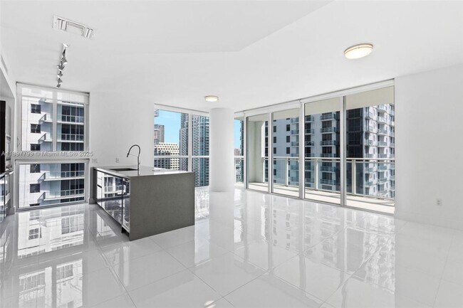 Photo - 1080 Brickell Ave