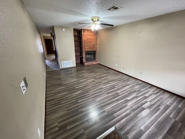 Photo - Duplex for Lease in Midwest City May