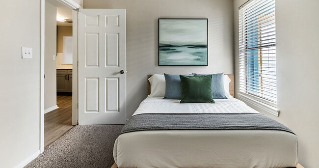 Creekside Apartment Homes