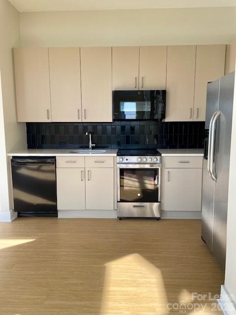 Photo - 514 W 10th St