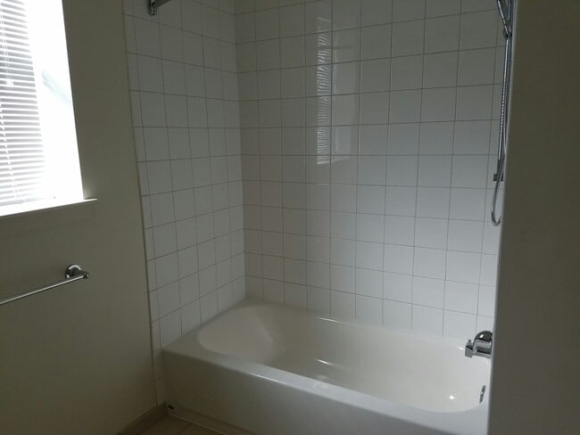 Photo - Park Place Apartments Unit 4958-3A