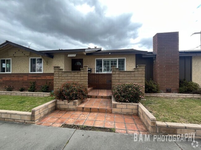 Building Photo - 20604 Wardham Ave Rental