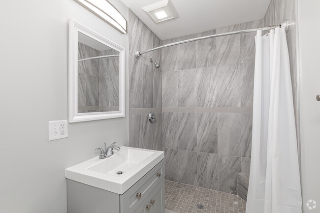1BR, 1BA - Bathroom