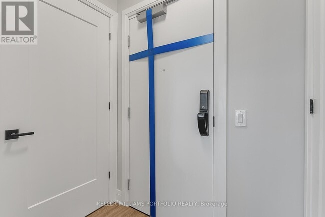 Photo - 95 Dundas St W Unité 126