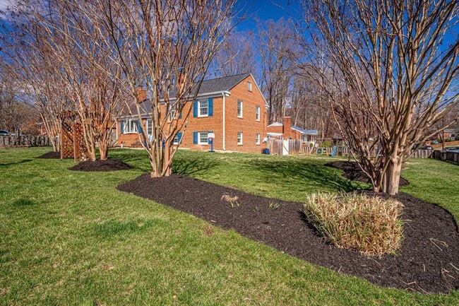 Photo - 7601 Mendota Pl