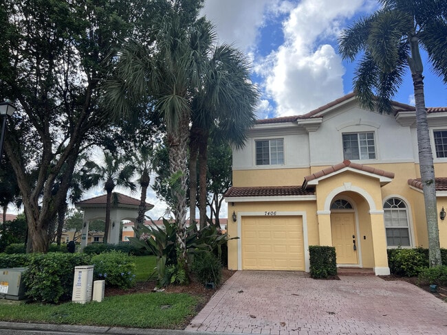 Photo - 7406 Briella Dr