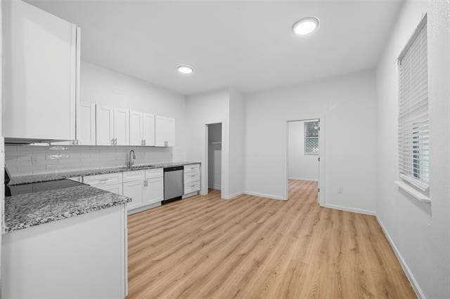 Photo - 728 S Elm St