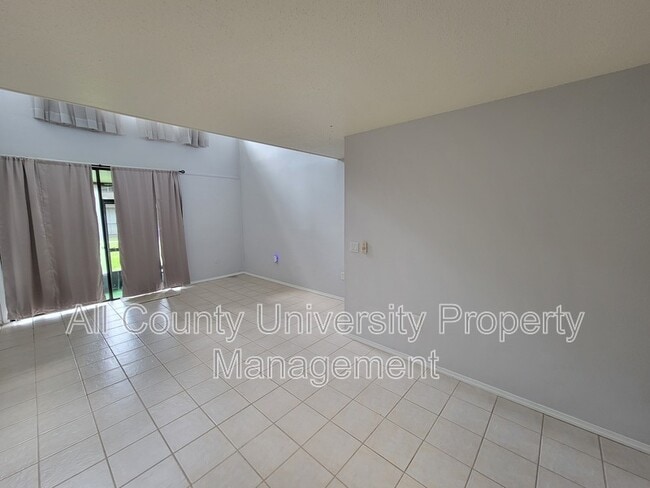 Photo - 703 SW 75th St Unit 101