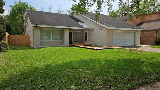 Photo - 12807 Villawood Ln