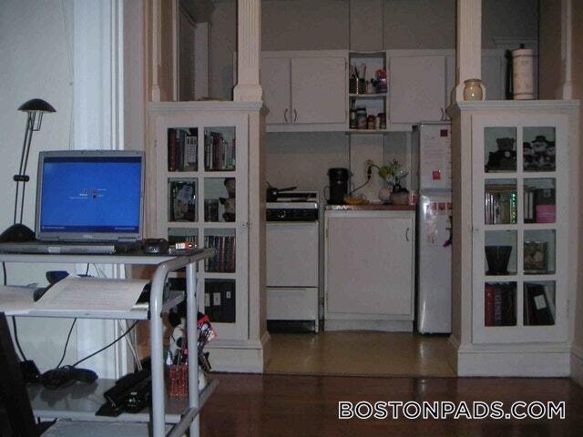 Photo - 360 Riverway Unit 15